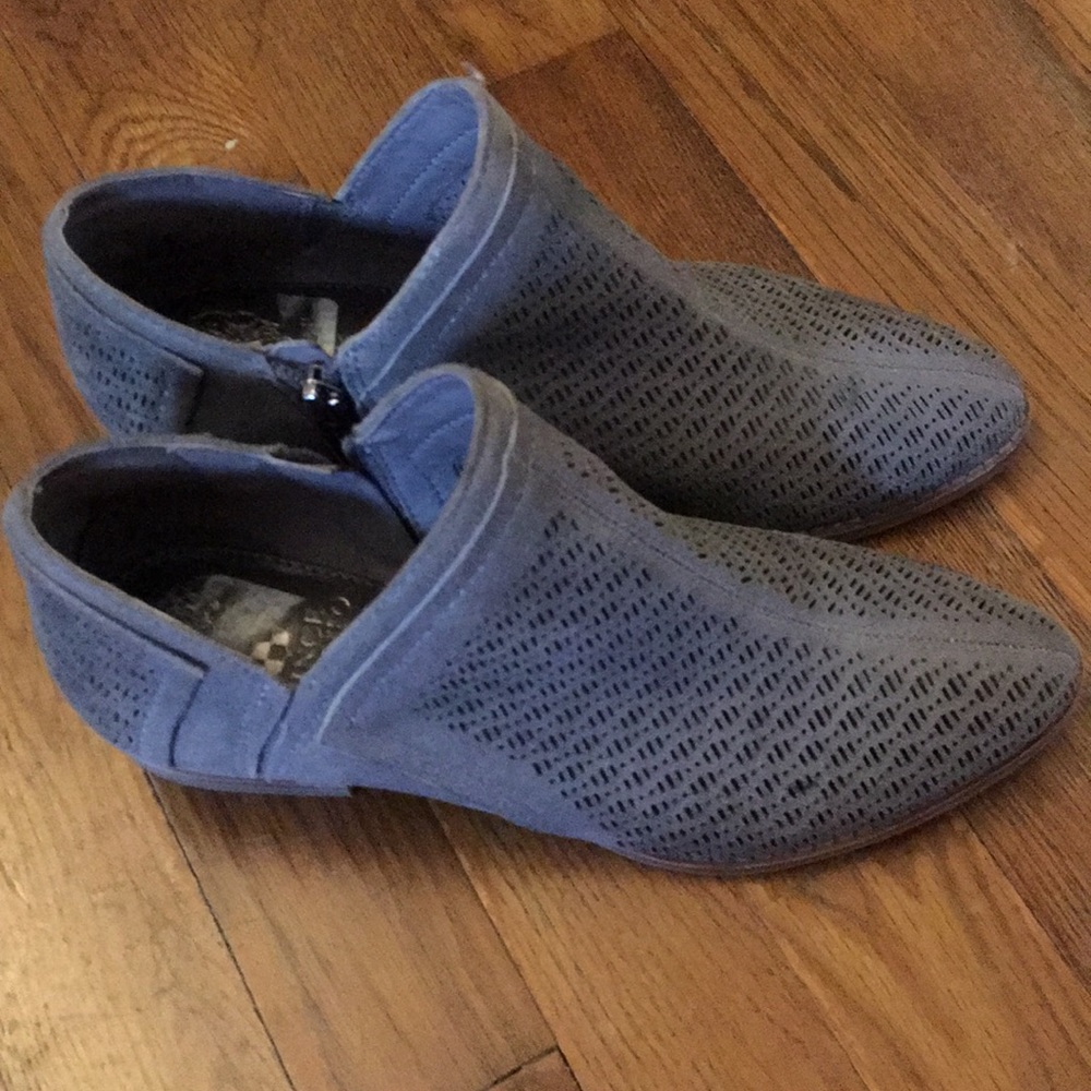 Women’s Vince Camuto booties!